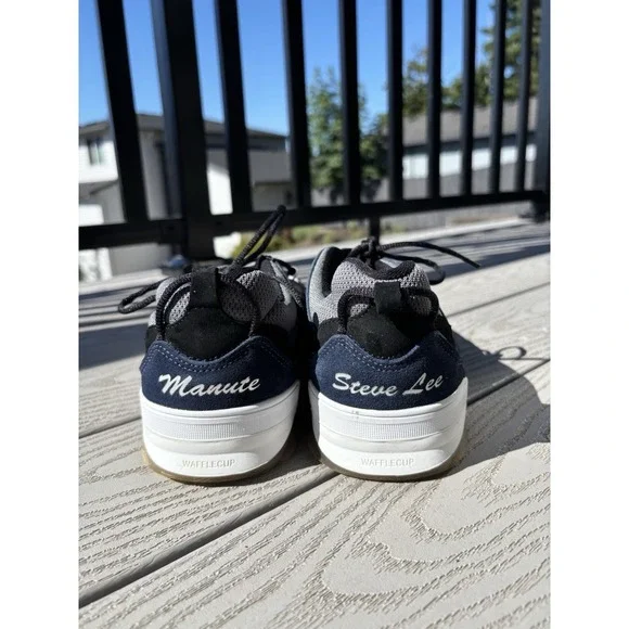 VANS Boys Of Summer Varix WC Navy Black Gray White Men's Size 11.5 Shoes Sneaker - Picture 10 of 11